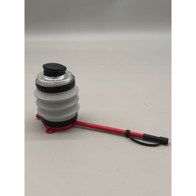 eat530-rd_530-red_duster_092224.jpg